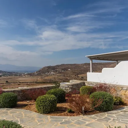 Livana Naxos * Kastrákion